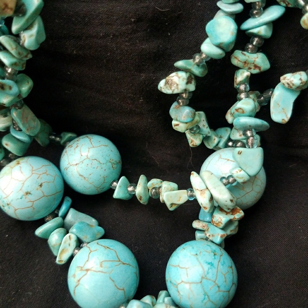 Turquoise necklace - Picture 2 of 4